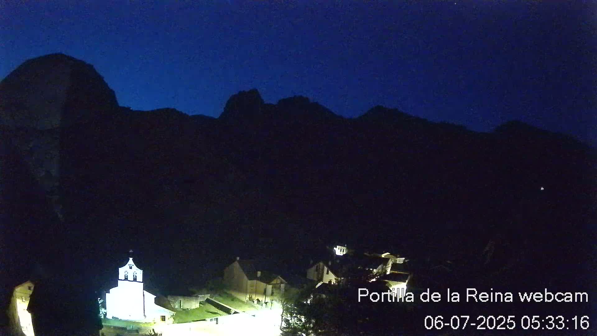 Picos de Europa National Park from Portilla de la Reina Village Live Cam - León, Castila&Leon, Spain
