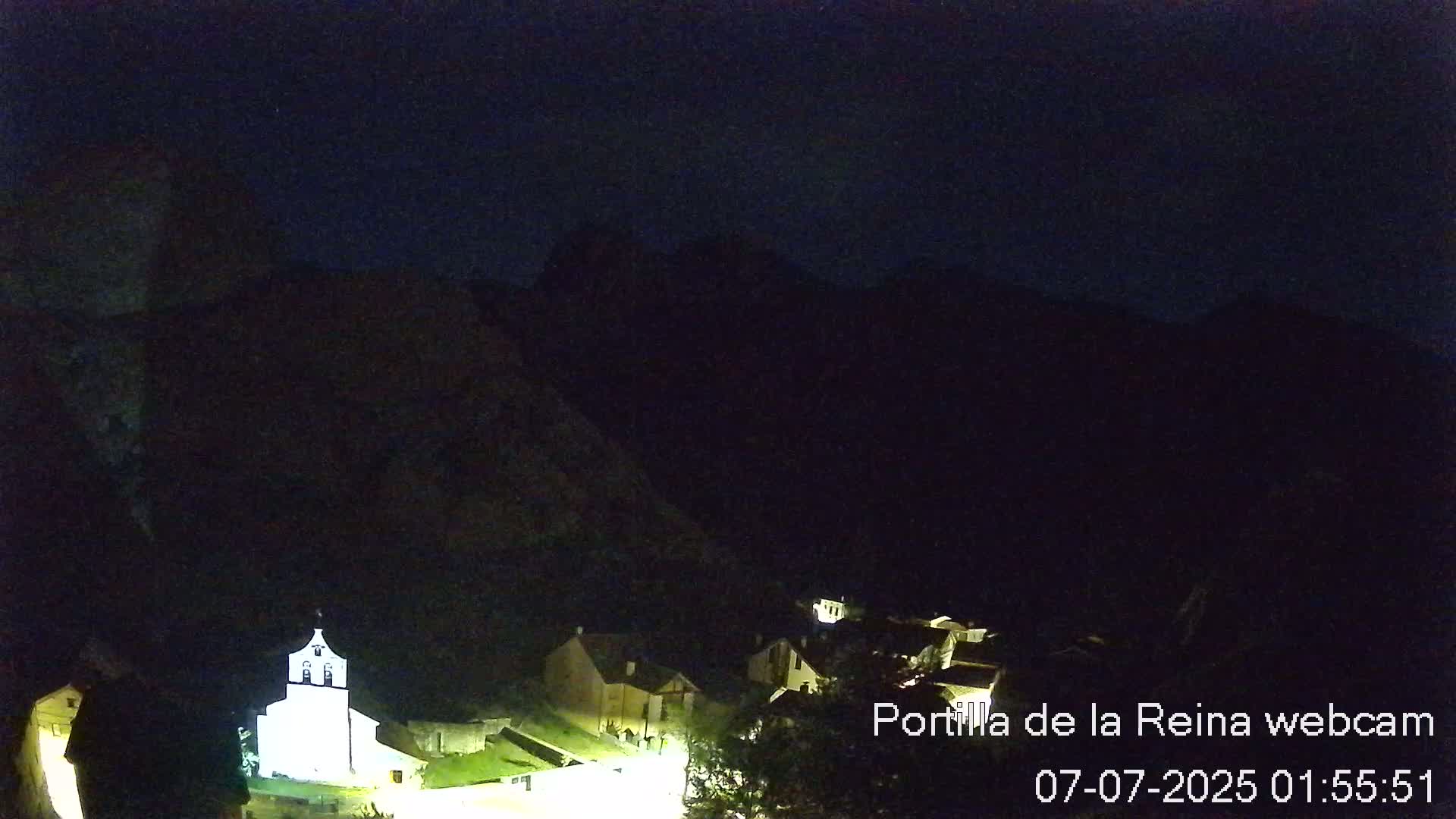 Picos de Europa National Park from Portilla de la Reina Village Live Cam - León, Castila&Leon, Spain