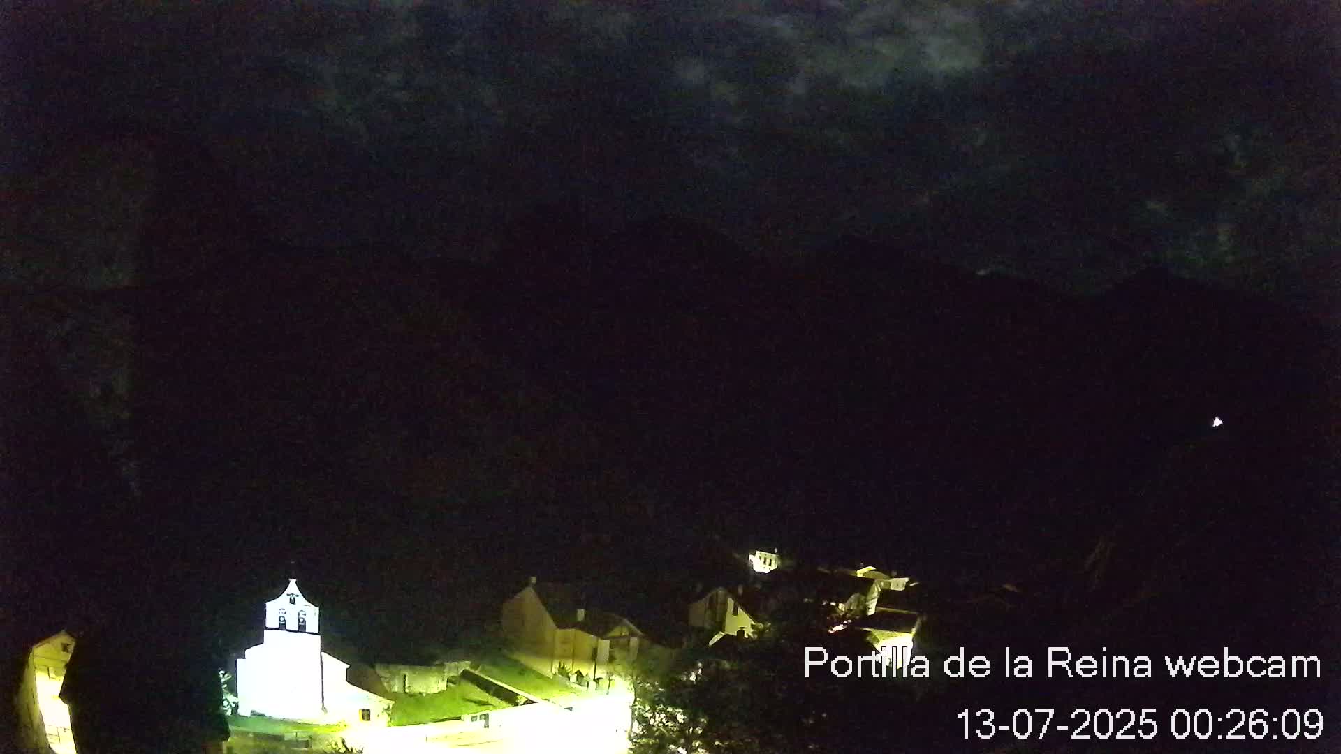 Picos de Europa National Park from Portilla de la Reina Village Live Cam - León, Castila&Leon, Spain