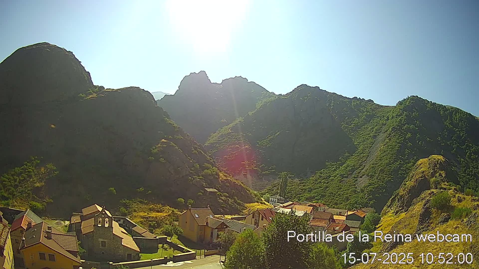 Picos de Europa National Park from Portilla de la Reina Village Live Cam - León, Castila&Leon, Spain