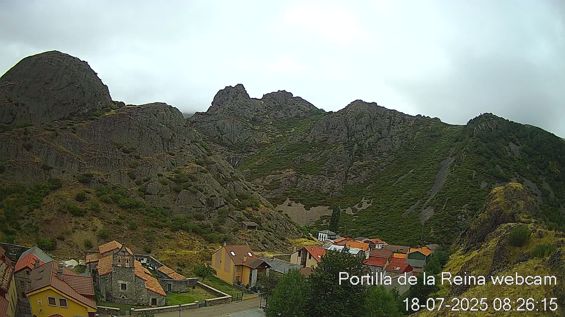 Picos de Europa National Park from Portilla de la Reina Village Live Cam - León, Castila&Leon, Spain