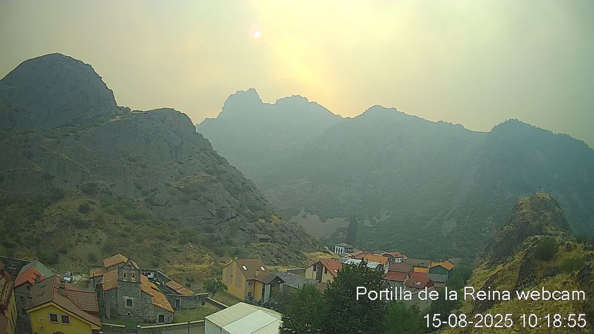 Picos de Europa National Park from Portilla de la Reina Village Live Cam - León, Castila&Leon, Spain