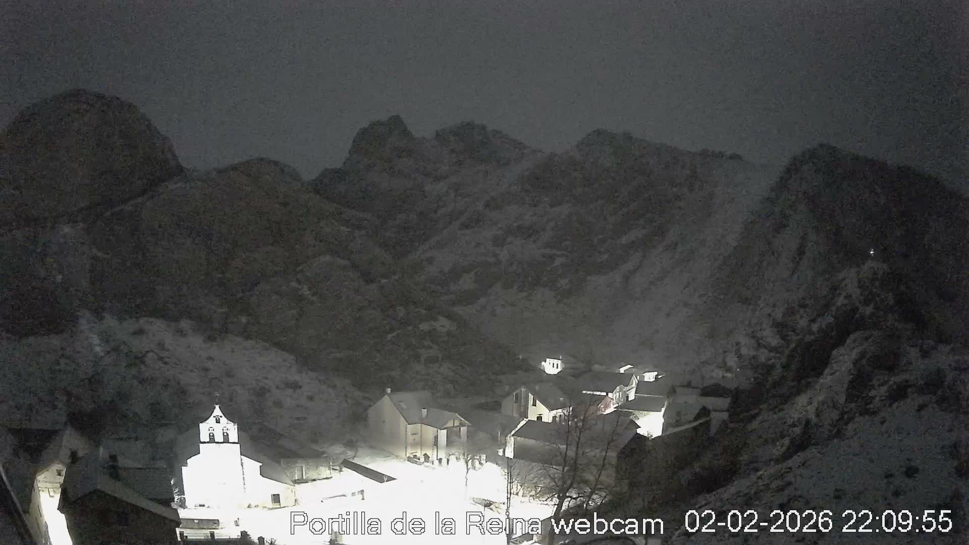 Picos de Europa National Park from Portilla de la Reina Village Live Cam - León, Castila&Leon, Spain