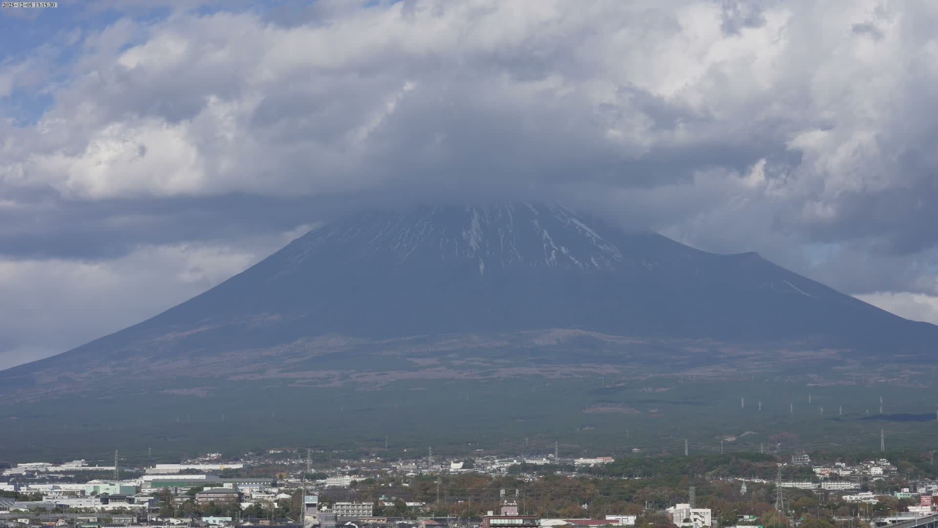  Mount Fuji &  Fujinomiya City ( 富士山と富士宮市 ) Live Cam - Kitayama, Fujinomiya, Shizuoka, Chūbu (Tōkai),  Honshu, Japan