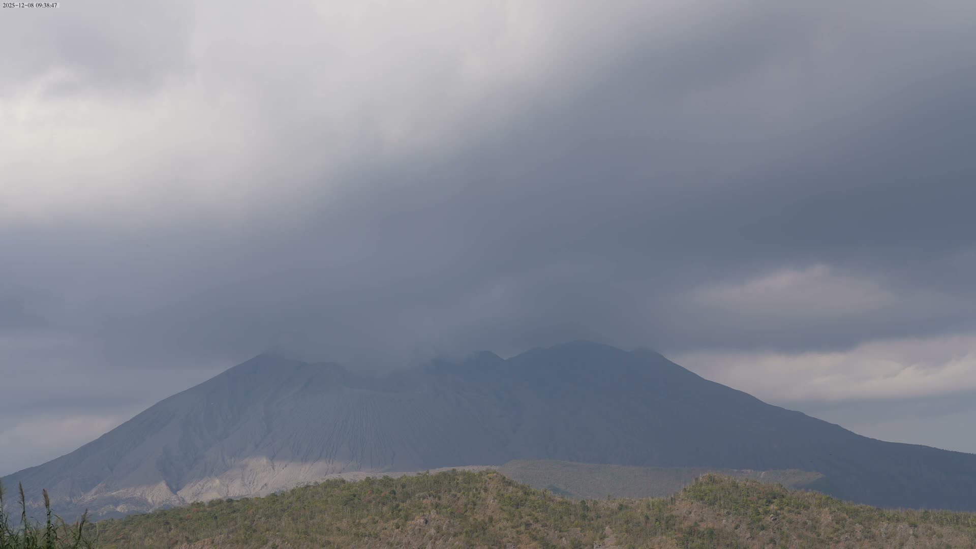 Kagoshima, Sakurajima Living Volcano ( 鹿児島・桜島 生きた火山 ) Live Cam - Kurokamicho, Kagoshima, Kagoshima Prefecture, Kyushu, Japan