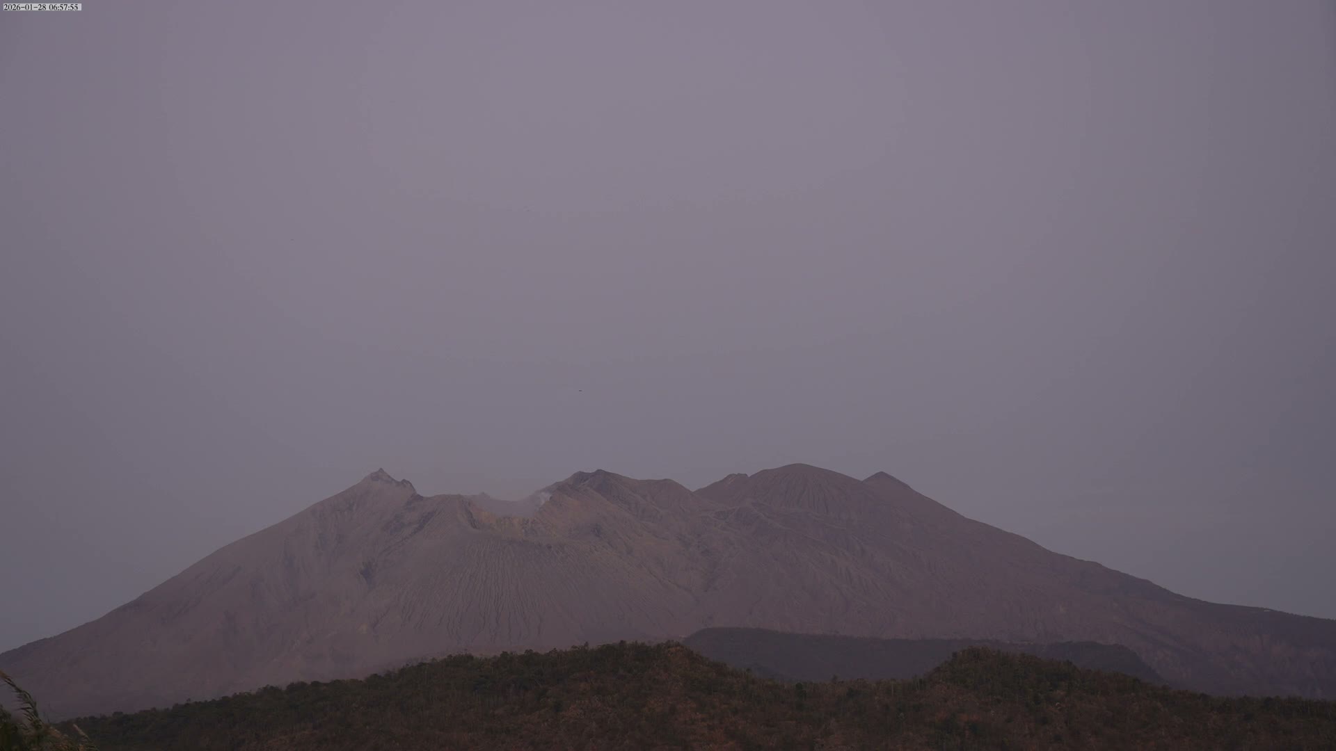 Kagoshima, Sakurajima Living Volcano ( 鹿児島・桜島 生きた火山 ) Live Cam - Kurokamicho, Kagoshima, Kagoshima Prefecture, Kyushu, Japan