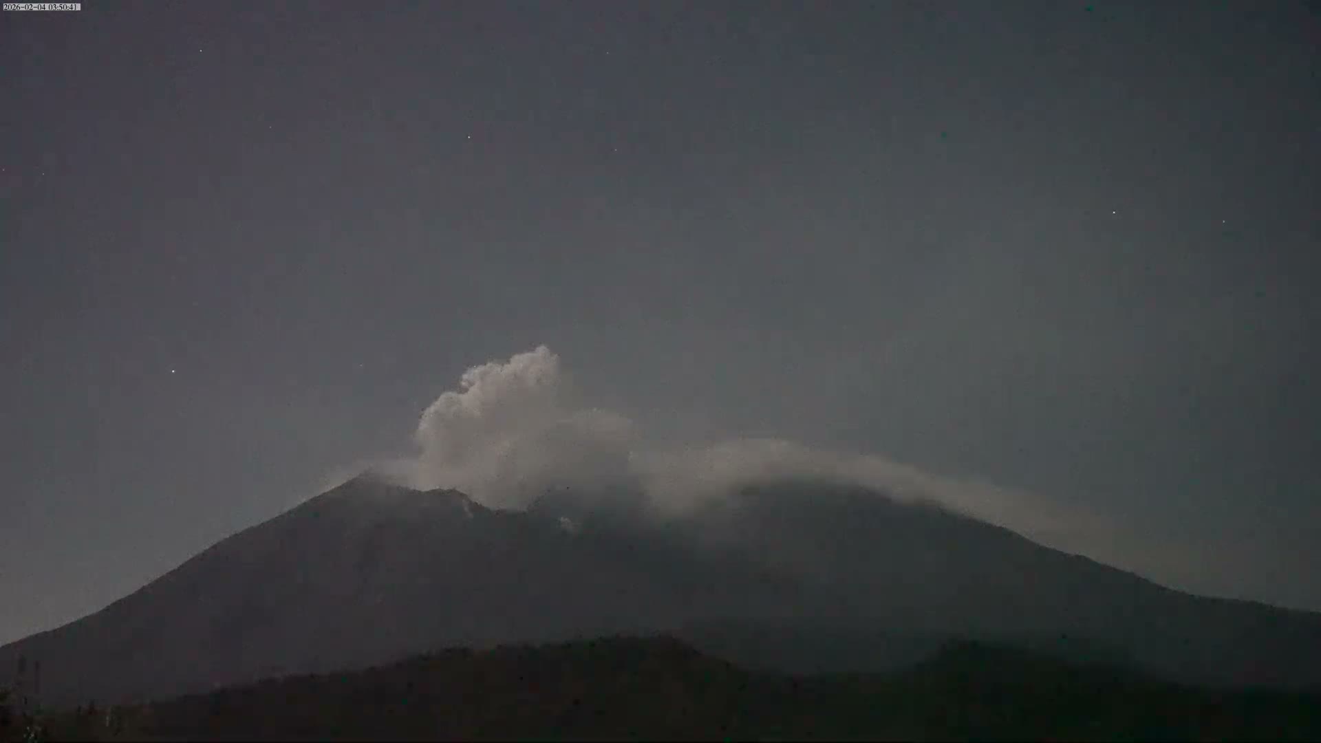 Kagoshima, Sakurajima Living Volcano ( 鹿児島・桜島 生きた火山 ) Live Cam - Kurokamicho, Kagoshima, Kagoshima Prefecture, Kyushu, Japan