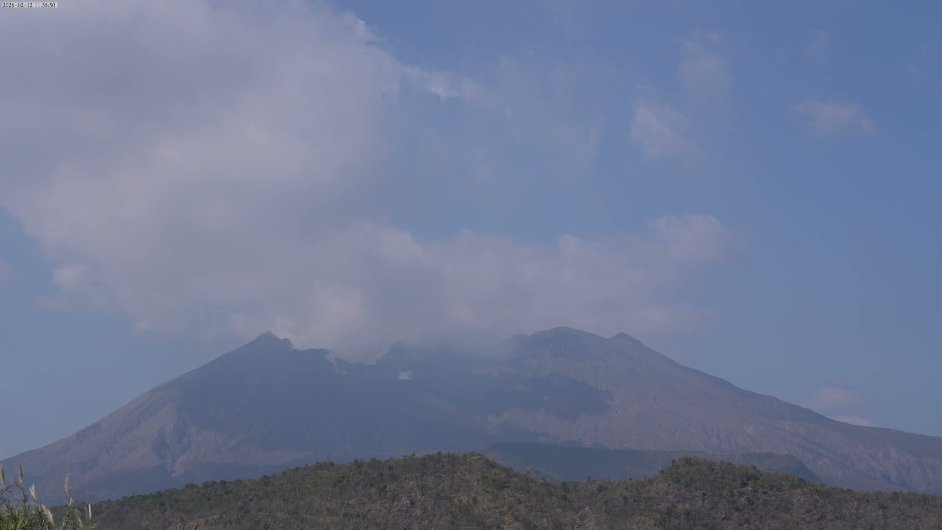 Kagoshima, Sakurajima Living Volcano ( 鹿児島・桜島 生きた火山 ) Live Cam - Kurokamicho, Kagoshima, Kagoshima Prefecture, Kyushu, Japan