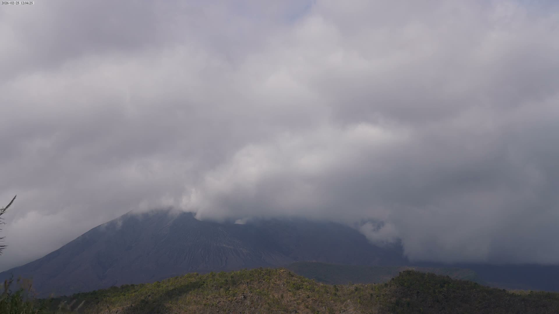Kagoshima, Sakurajima Living Volcano ( 鹿児島・桜島 生きた火山 ) Live Cam - Kurokamicho, Kagoshima, Kagoshima Prefecture, Kyushu, Japan