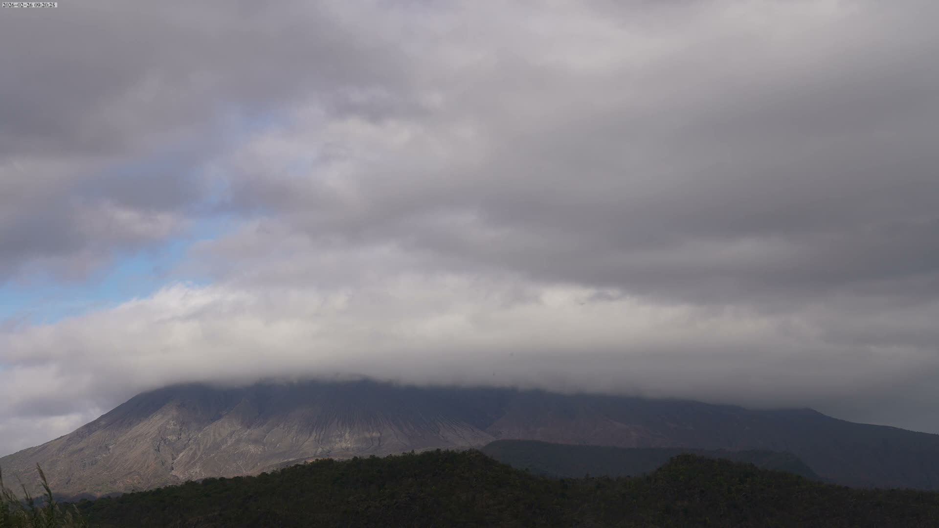 Kagoshima, Sakurajima Living Volcano ( 鹿児島・桜島 生きた火山 ) Live Cam - Kurokamicho, Kagoshima, Kagoshima Prefecture, Kyushu, Japan