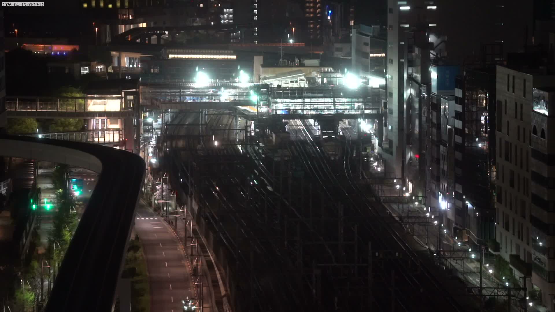 Tokyo, Hamamatsucho  Railway Station & Hamamatsucho Neighborhood ( 東京、浜松町駅と浜松町周辺 ) Live Cam - Hamamatsucho, Minato-ku, Tokyo, Kantō, Honshu, Japan