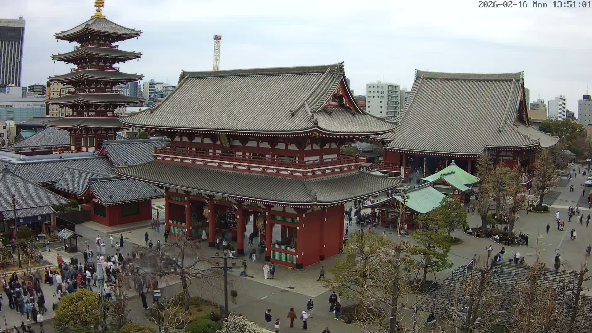 Tokyo, Sensoji Temple from Hozomon Gate Live Cam - 2 Chome, Asakusa, Taito-ku, Tokyo, Kantō, Honshu, Japan