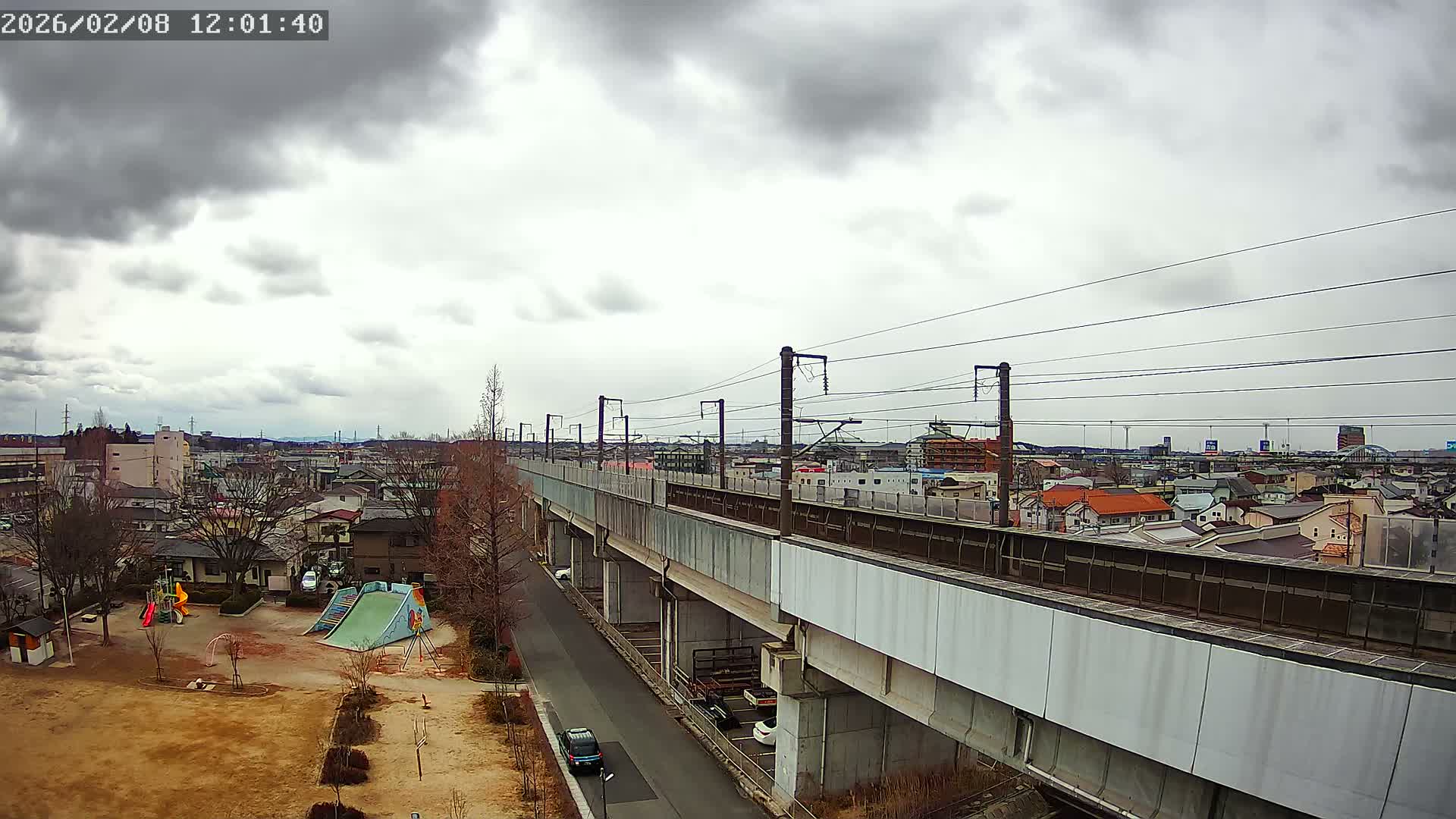 Koriyama City Skyline & Tonoku / Akita Shinkansen ( Bullet Train ) Viaduct ( 郡山市街のスカイラインと東濃・秋田新幹線高架橋 ) Live Cam - 2 Chome, Asakamachi Hidenoyama, Koriyama, Fukuşima, Tōhoku, Honshu, Japan