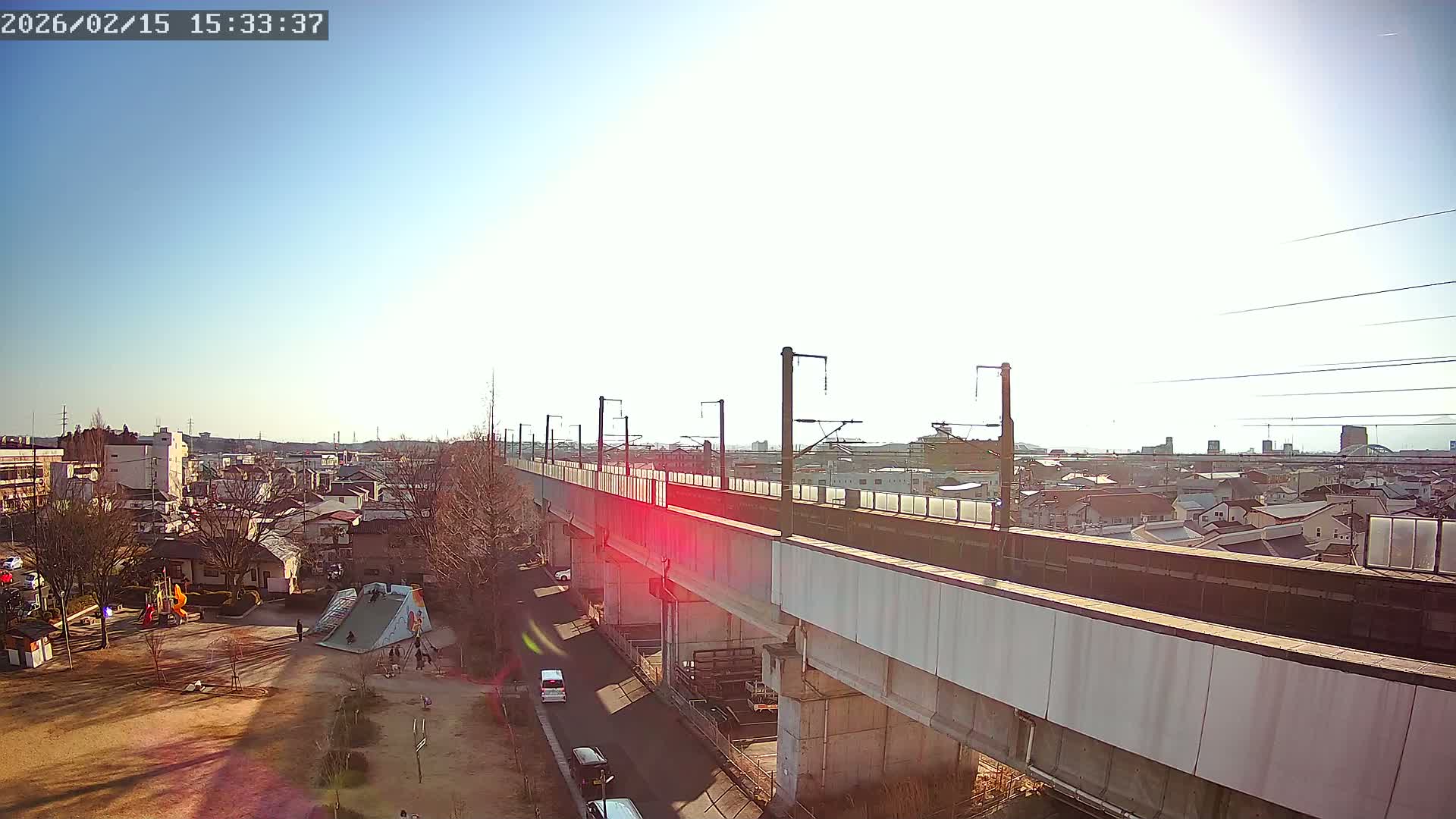 Koriyama City Skyline & Tonoku / Akita Shinkansen ( Bullet Train ) Viaduct ( 郡山市街のスカイラインと東濃・秋田新幹線高架橋 ) Live Cam - 2 Chome, Asakamachi Hidenoyama, Koriyama, Fukuşima, Tōhoku, Honshu, Japan