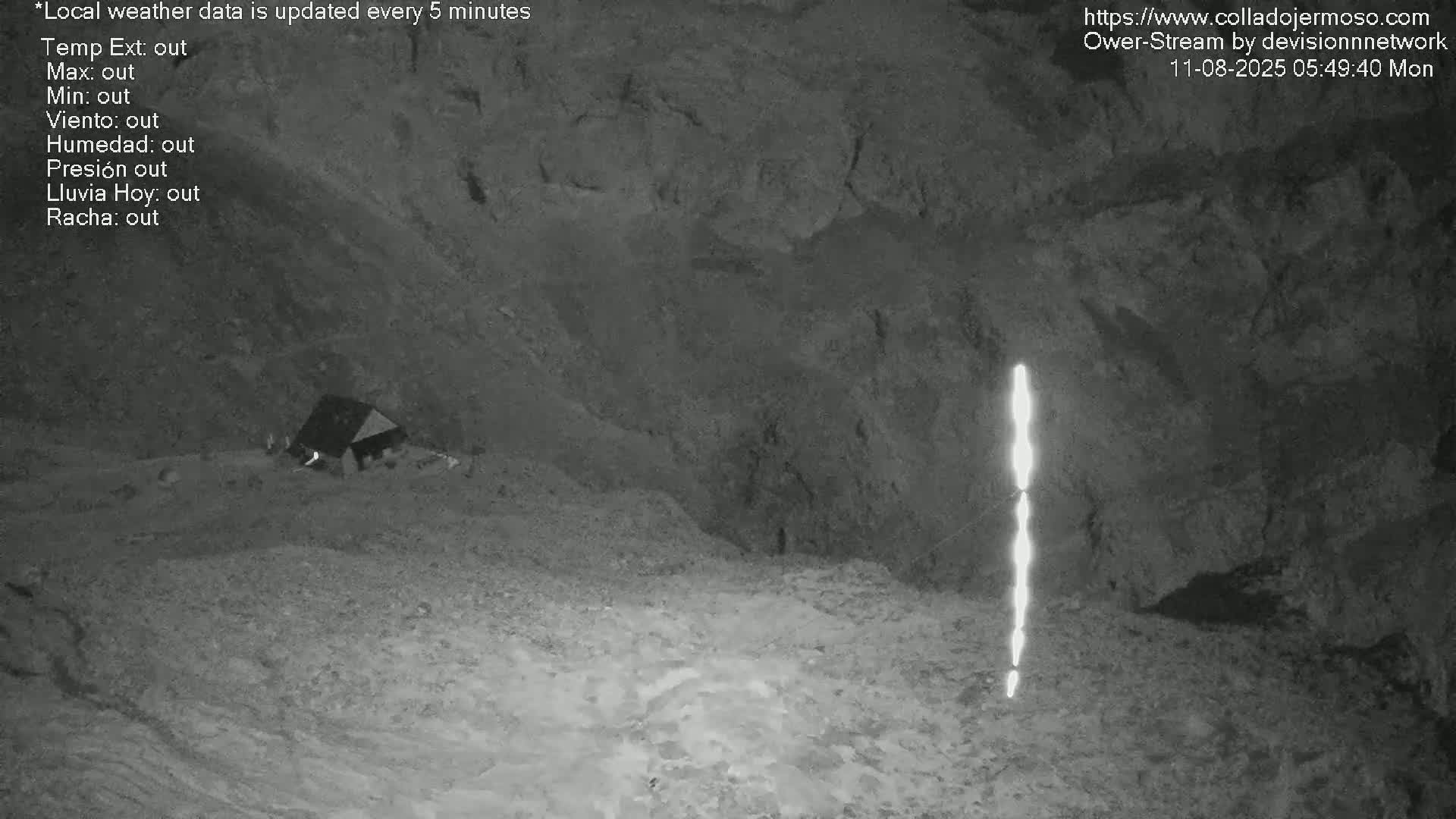 Picos de Europa Mountain Range Collado Jermoso Refuge Live Cam - León, Castila&Leon, Spain