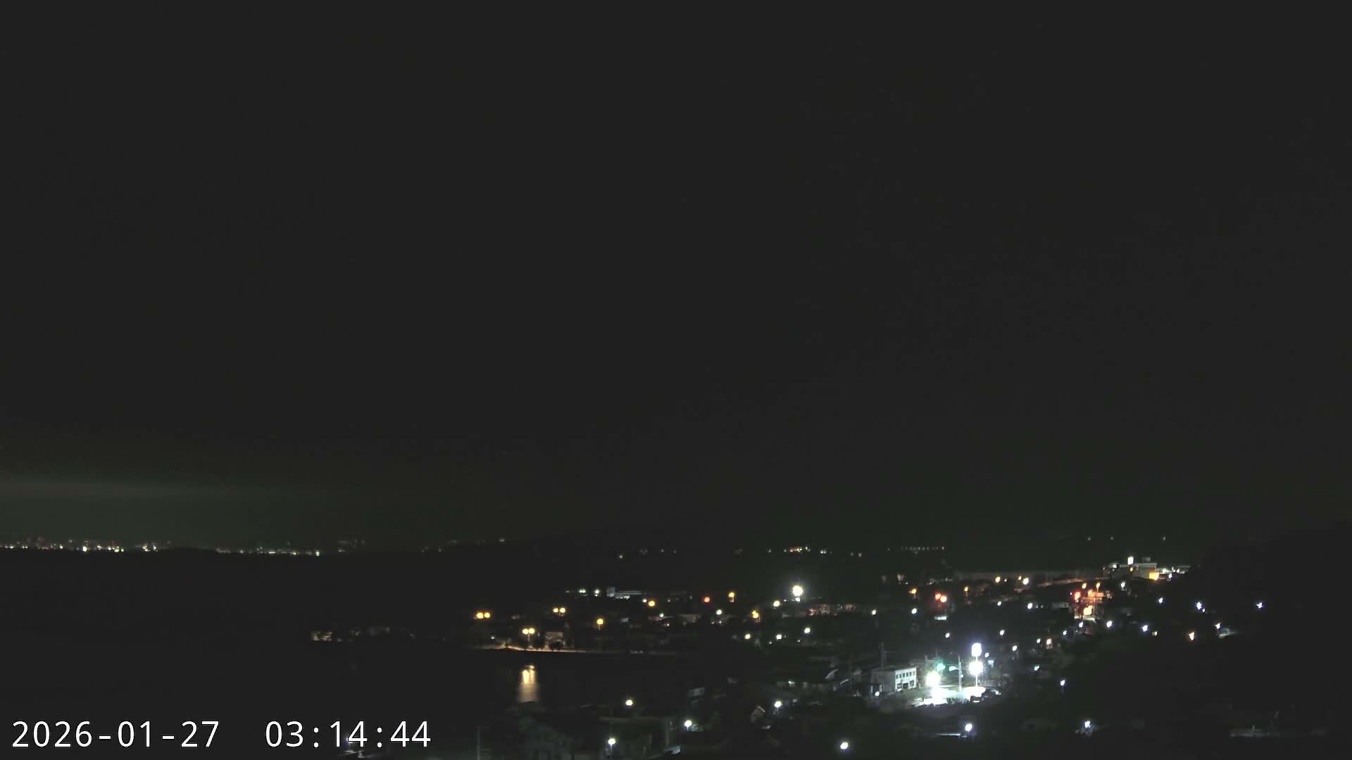 Tarumizu City Skyline & Sakurajima Living Volcano View ( 垂水市のスカイラインと桜島の活火山ビュー ) Live Cam - Hamabira, Tarumizu, Kagoshima Prefecture, Kyushu, Japan