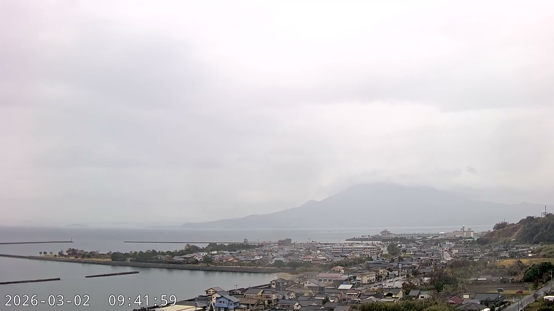 Tarumizu City Skyline & Sakurajima Living Volcano View ( 垂水市のスカイラインと桜島の活火山ビュー ) Live Cam - Hamabira, Tarumizu, Kagoshima Prefecture, Kyushu, Japan