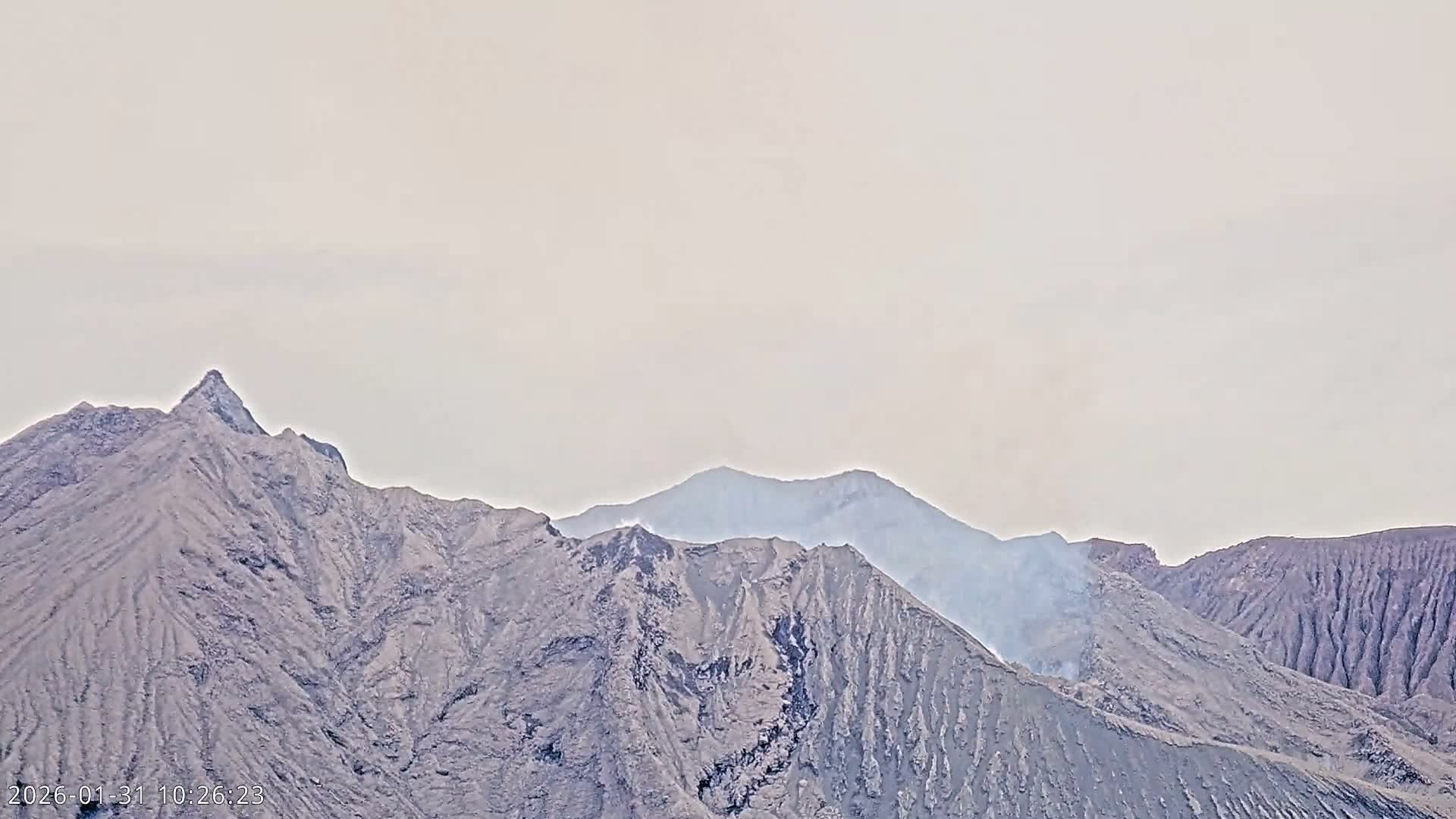 Sakurajima Living Volcano Craters Observation  from Tarumizu City ( 垂水市から桜島活火山火口を観察 ) Live Cam - Ichiki, Tarumizu, Kagoshima Prefecture, Kyushu, Japan