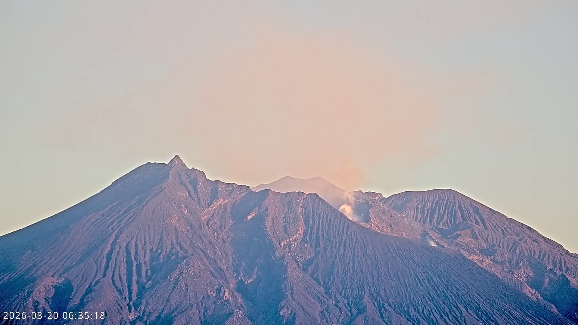 Sakurajima Living Volcano Craters Observation  from Tarumizu City ( 垂水市から桜島活火山火口を観察 ) Live Cam - Ichiki, Tarumizu, Kagoshima Prefecture, Kyushu, Japan