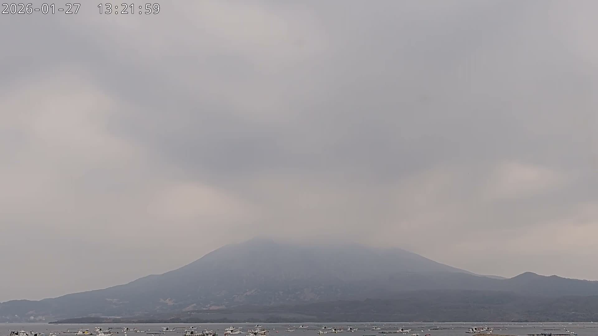 Tarumizu, Kaigata Fishing Port & Sakurajima Living Volcano View ( 垂水・貝潟漁港＆桜島リビングボルケーノビュー )  Live Cam - Kaigata, Tarumizu, Kagoshima Prefecture, Kyushu, Japan