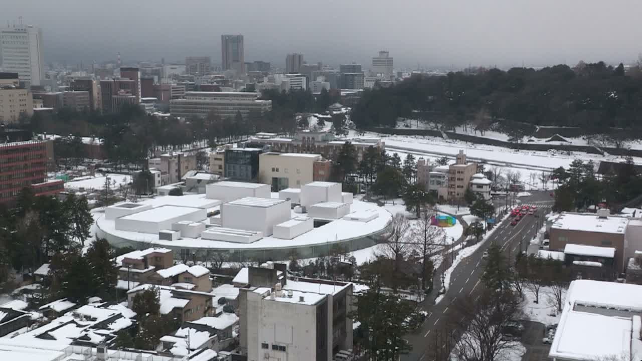 Ishikawa, Kanazawa City Skyline & Honda Dori / Ohora Dori Avenue Intersection ( 石狩・金沢シティスカイライン＆本多通り・大洞通り交差点 ) Live Cam   - 3 Chome, Hondamachi, Kanazawa, Ishikawa, Chūbu, Honshu, Japan