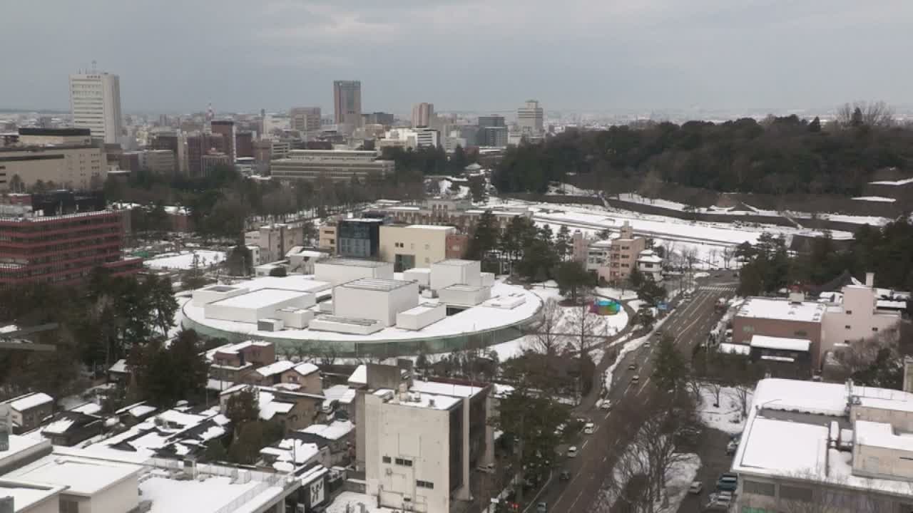 Ishikawa, Kanazawa City Skyline & Honda Dori / Ohora Dori Avenue Intersection ( 石狩・金沢シティスカイライン＆本多通り・大洞通り交差点 ) Live Cam   - 3 Chome, Hondamachi, Kanazawa, Ishikawa, Chūbu, Honshu, Japan