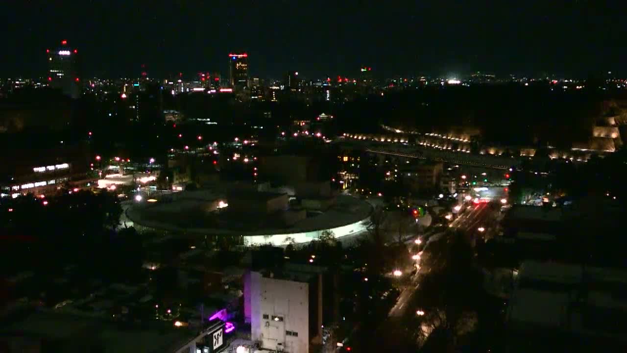 Ishikawa, Kanazawa City Skyline & Honda Dori / Ohora Dori Avenue Intersection ( 石狩・金沢シティスカイライン＆本多通り・大洞通り交差点 ) Live Cam   - 3 Chome, Hondamachi, Kanazawa, Ishikawa, Chūbu, Honshu, Japan