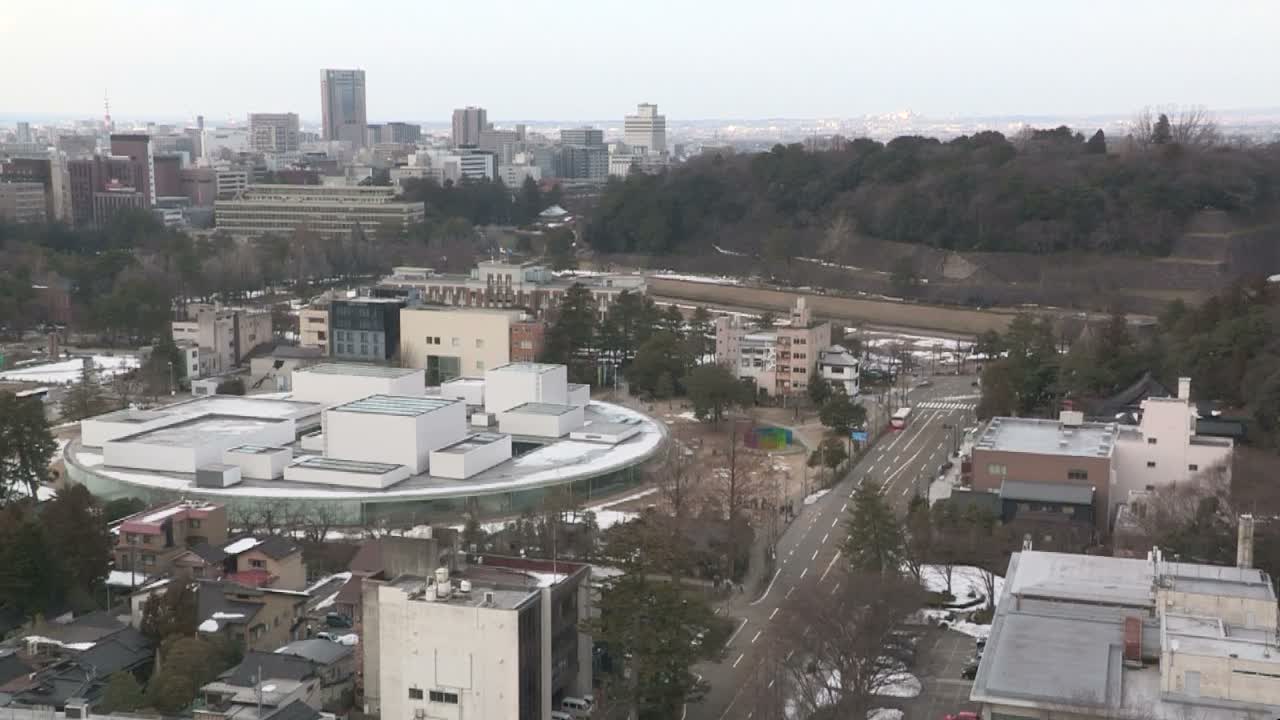 Ishikawa, Kanazawa City Skyline & Honda Dori / Ohora Dori Avenue Intersection ( 石狩・金沢シティスカイライン＆本多通り・大洞通り交差点 ) Live Cam   - 3 Chome, Hondamachi, Kanazawa, Ishikawa, Chūbu, Honshu, Japan
