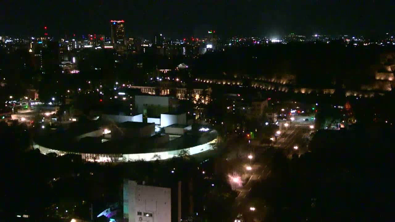 Ishikawa, Kanazawa City Skyline & Honda Dori / Ohora Dori Avenue Intersection ( 石狩・金沢シティスカイライン＆本多通り・大洞通り交差点 ) Live Cam   - 3 Chome, Hondamachi, Kanazawa, Ishikawa, Chūbu, Honshu, Japan