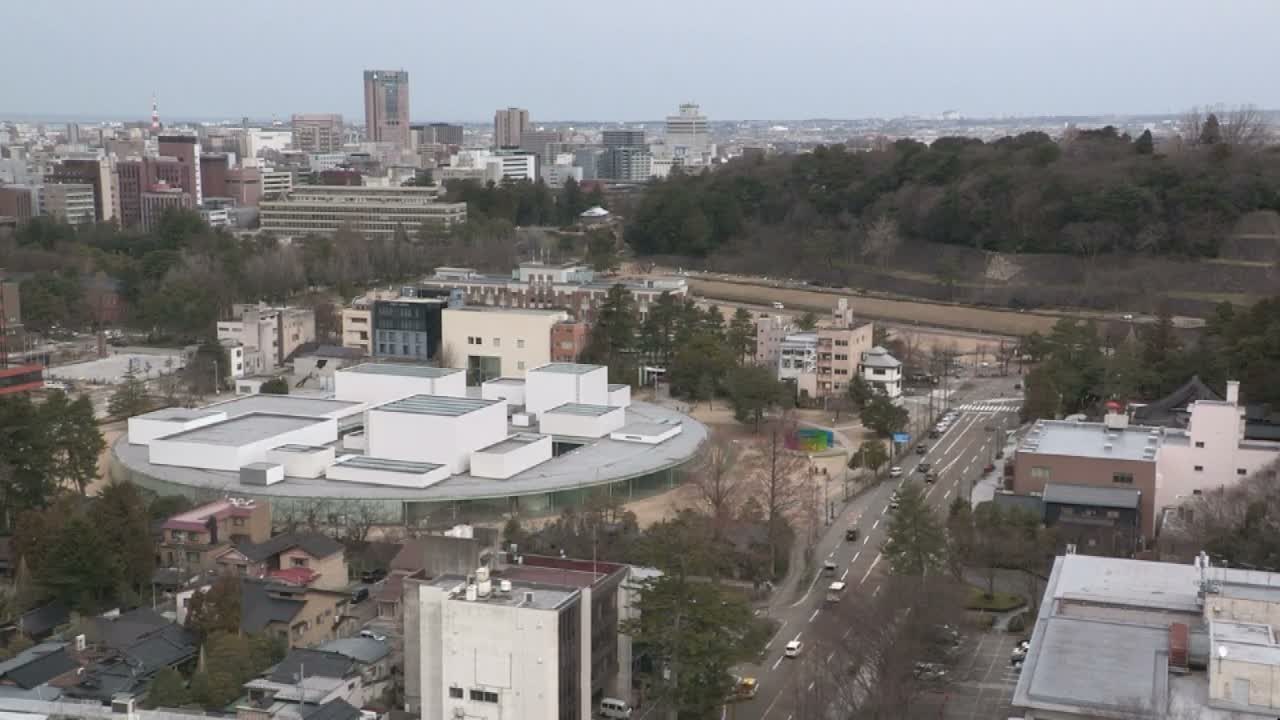 Ishikawa, Kanazawa City Skyline & Honda Dori / Ohora Dori Avenue Intersection ( 石狩・金沢シティスカイライン＆本多通り・大洞通り交差点 ) Live Cam   - 3 Chome, Hondamachi, Kanazawa, Ishikawa, Chūbu, Honshu, Japan