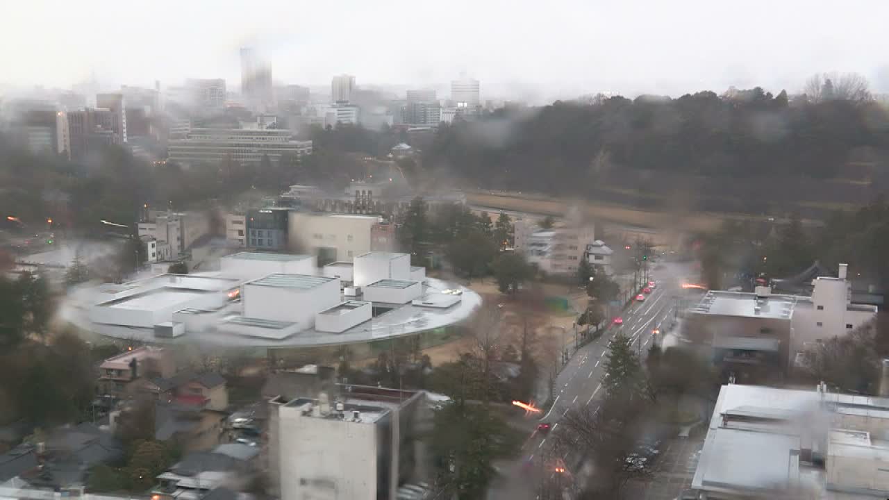 Ishikawa, Kanazawa City Skyline & Honda Dori / Ohora Dori Avenue Intersection ( 石狩・金沢シティスカイライン＆本多通り・大洞通り交差点 ) Live Cam   - 3 Chome, Hondamachi, Kanazawa, Ishikawa, Chūbu, Honshu, Japan