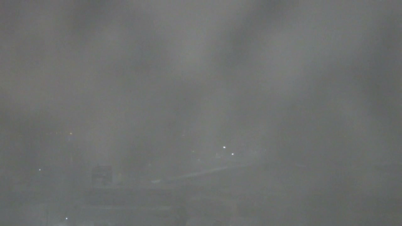 Fukui City Skyline & Asuwa River ( 福井市のスカイラインと足羽川 ) Live Cam -  1 Chome, Keya, Fukui-shi, Fukui, Chūbu, Honshū, Japan