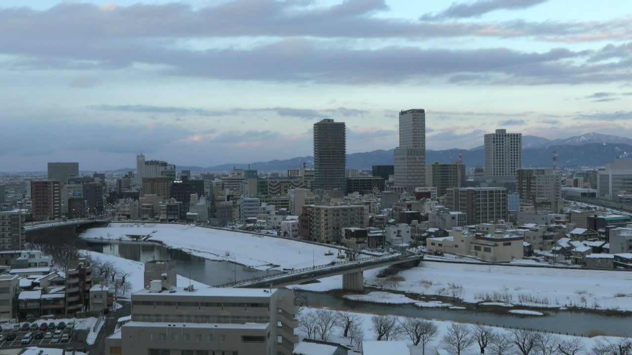 Fukui City Skyline & Asuwa River ( 福井市のスカイラインと足羽川 ) Live Cam -  1 Chome, Keya, Fukui-shi, Fukui, Chūbu, Honshū, Japan