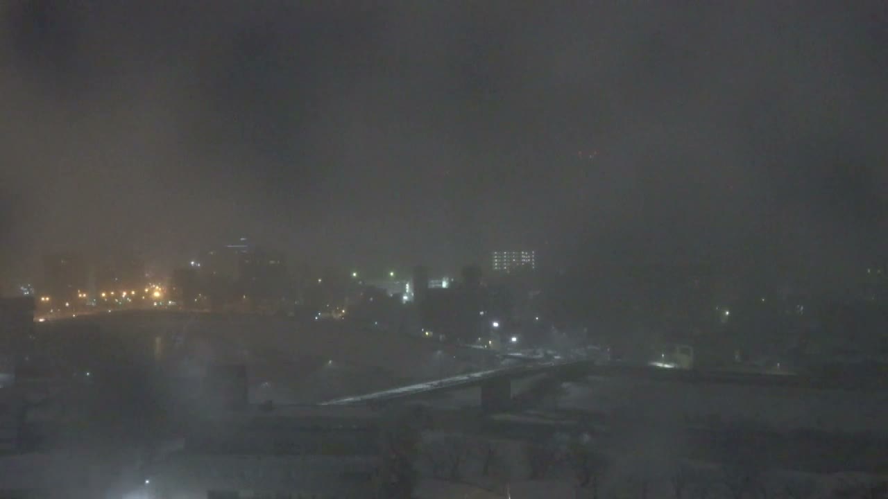 Fukui City Skyline & Asuwa River ( 福井市のスカイラインと足羽川 ) Live Cam -  1 Chome, Keya, Fukui-shi, Fukui, Chūbu, Honshū, Japan