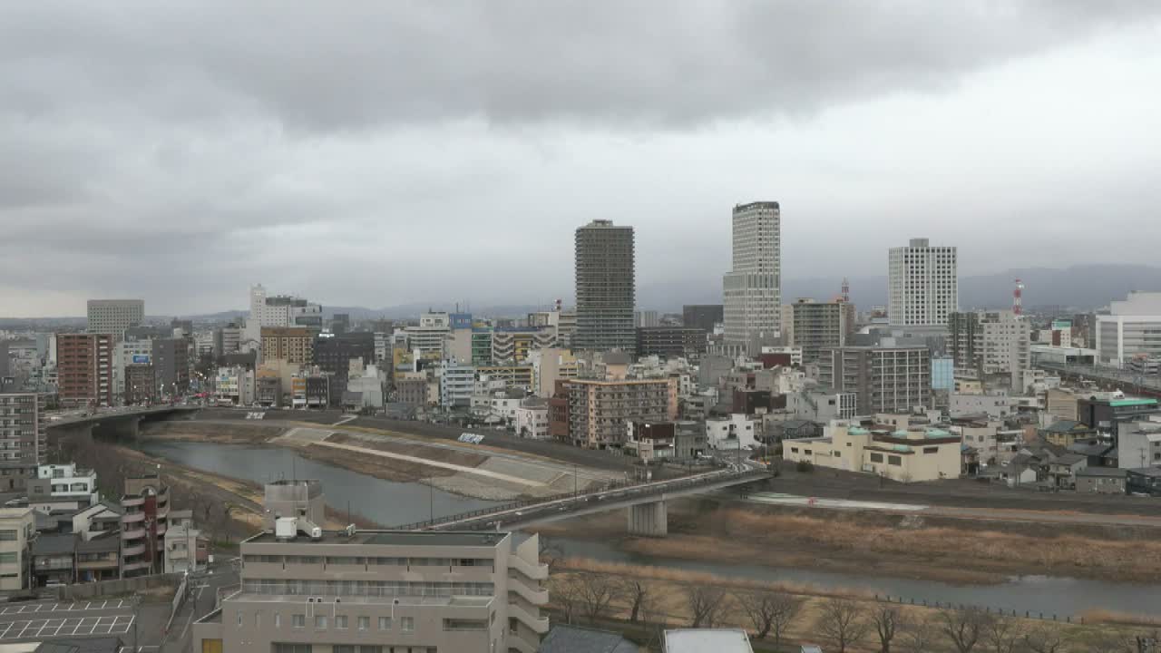 Fukui City Skyline & Asuwa River ( 福井市のスカイラインと足羽川 ) Live Cam -  1 Chome, Keya, Fukui-shi, Fukui, Chūbu, Honshū, Japan