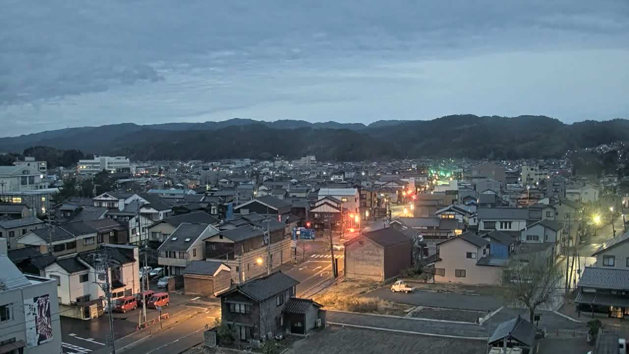 Ishikawa, Wajima City Skyline towards West ( 石川県輪島市のスカイライン ) Live Cam  - Kawaimachi, Wajima Shi, Ishikawa, Chūbu, Honshu, japan