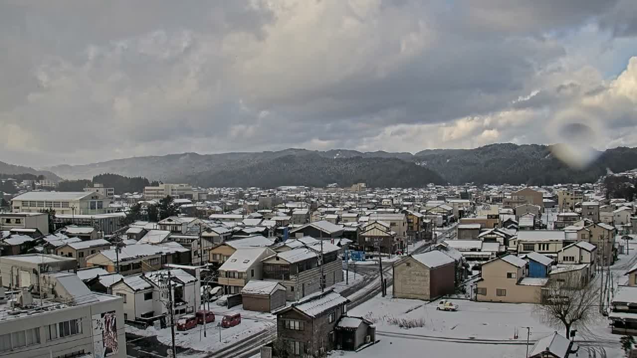 Ishikawa, Wajima City Skyline towards West ( 石川県輪島市のスカイライン ) Live Cam  - Kawaimachi, Wajima Shi, Ishikawa, Chūbu, Honshu, japan