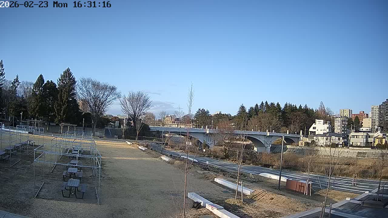 Miyagi, Sendai Ohashi Bridge & Hirose River from Mori Civic Square ( 森市民広場から望む宮城県、仙台大橋、広瀬川 ) Live Cam  - Kawauchi Oimawashi, Aoba Ward, Sendai, Miyagi, Tōhoku, Honshu, Japan