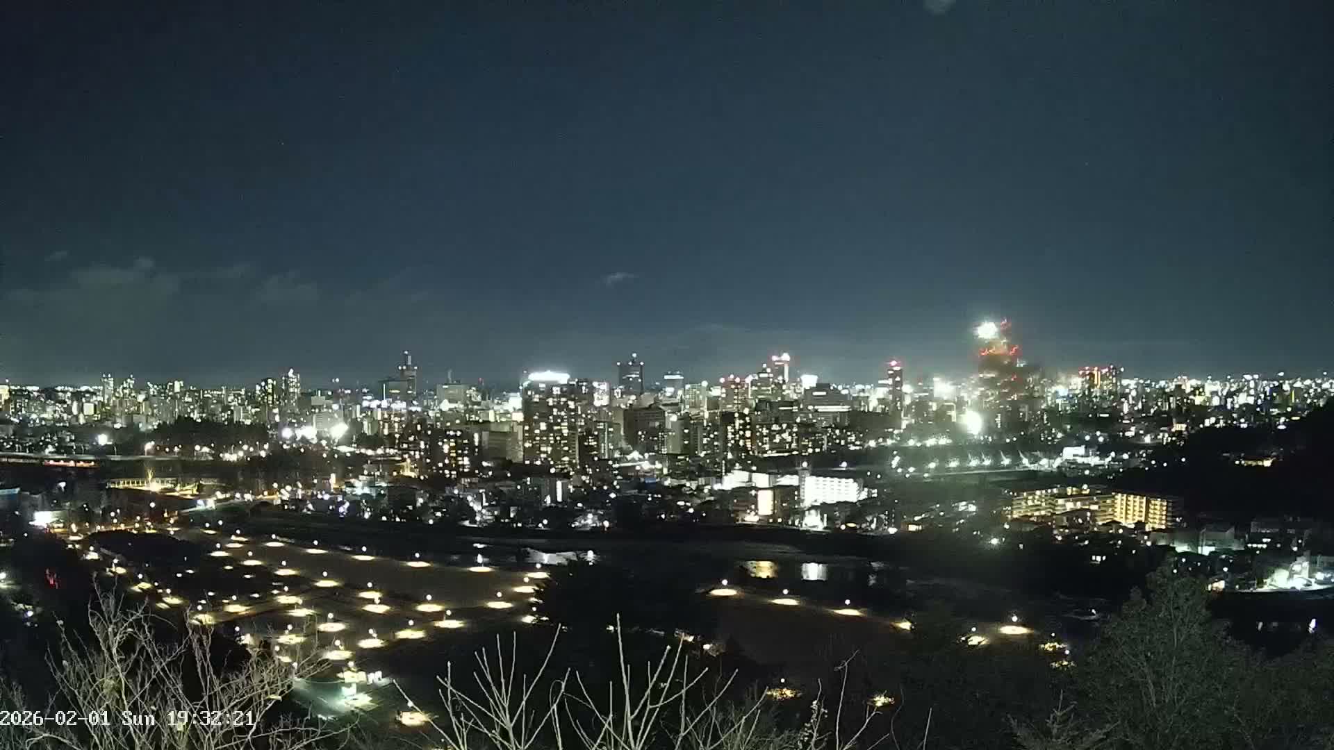 Miyagi, Sendai City Skyline ( 宮城県仙台市のスカイライン )  Live Cam  - Kawauchi , Aoba Ward, Sendai, Miyagi, Tōhoku, Honshu, Japan