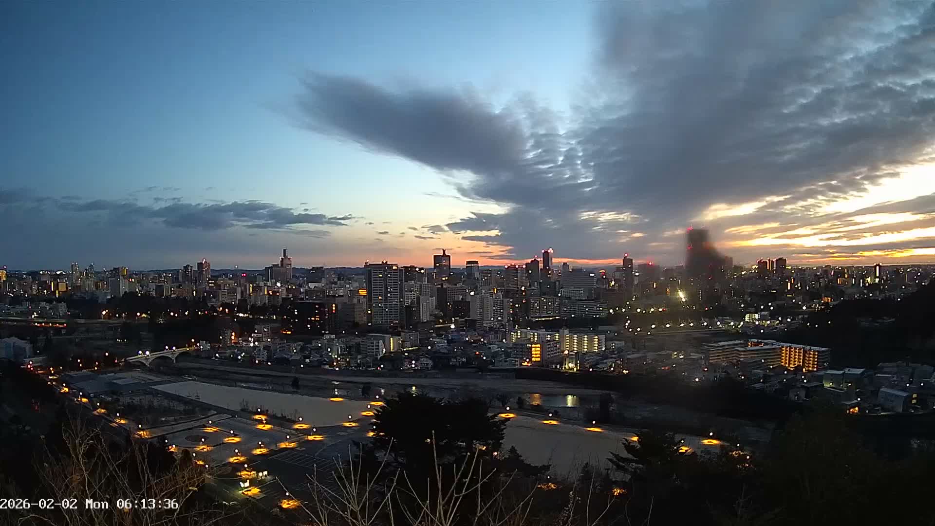 Miyagi, Sendai City Skyline ( 宮城県仙台市のスカイライン )  Live Cam  - Kawauchi , Aoba Ward, Sendai, Miyagi, Tōhoku, Honshu, Japan