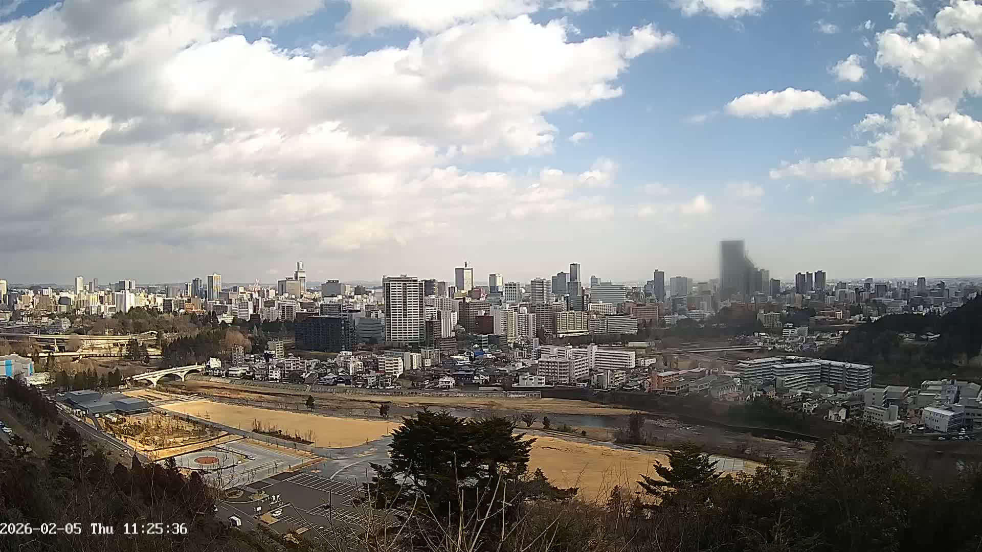 Miyagi, Sendai City Skyline ( 宮城県仙台市のスカイライン )  Live Cam  - Kawauchi , Aoba Ward, Sendai, Miyagi, Tōhoku, Honshu, Japan