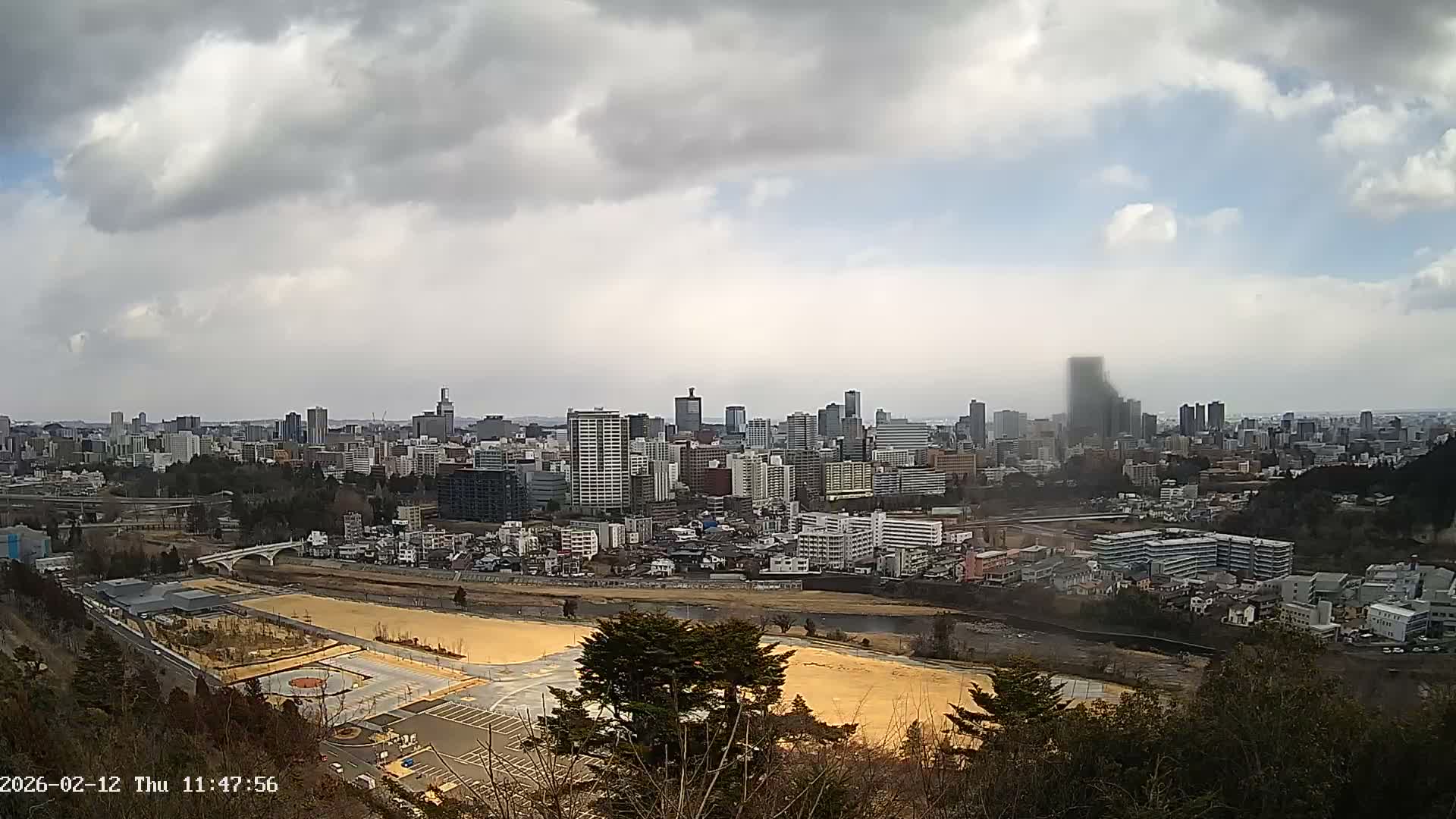 Miyagi, Sendai City Skyline ( 宮城県仙台市のスカイライン )  Live Cam  - Kawauchi , Aoba Ward, Sendai, Miyagi, Tōhoku, Honshu, Japan