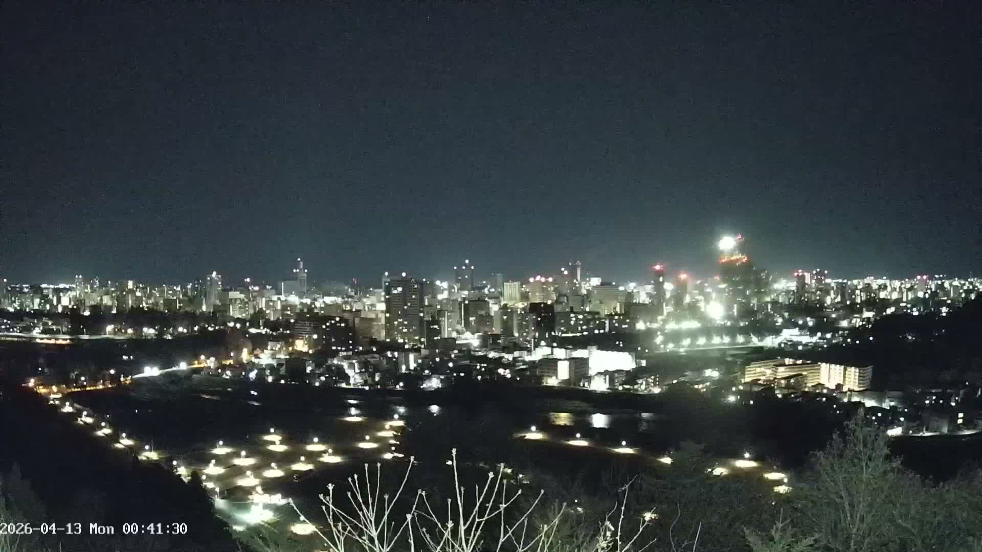 Miyagi, Sendai City Skyline ( 宮城県仙台市のスカイライン )  Live Cam  - Kawauchi , Aoba Ward, Sendai, Miyagi, Tōhoku, Honshu, Japan
