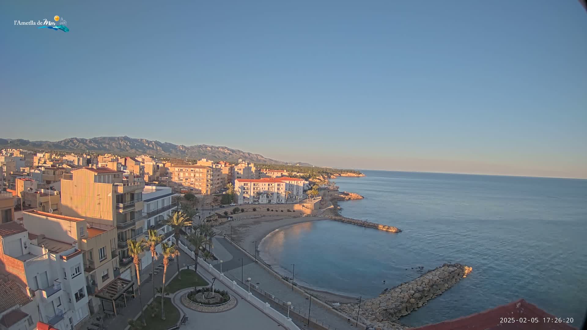 Ametlla de Mar City, Platja de l'Alguer (Alghero Beach) Live Cam - Tarragona, Catalonia, Spain