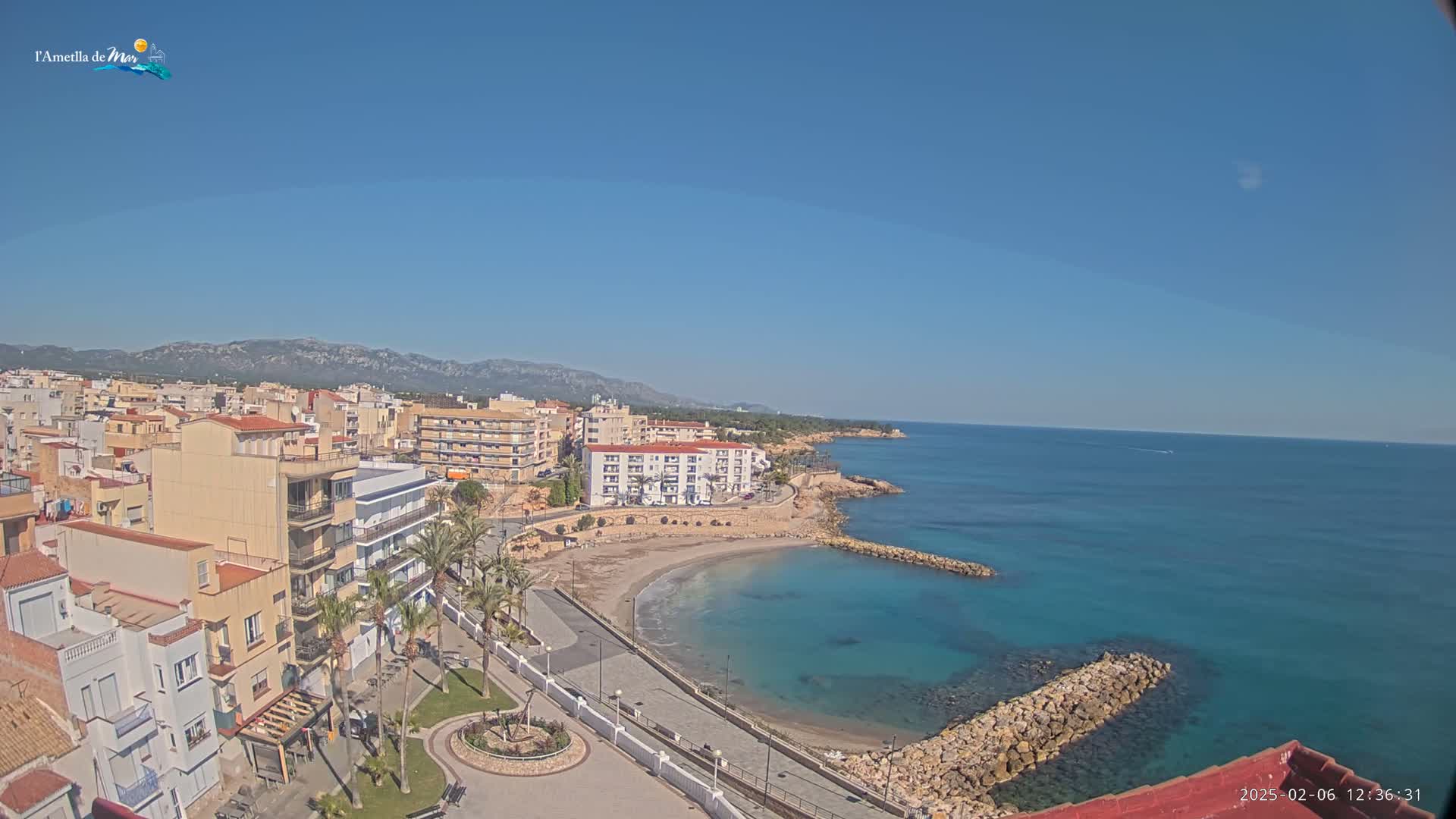 Ametlla de Mar City, Platja de l'Alguer (Alghero Beach) Live Cam - Tarragona, Catalonia, Spain