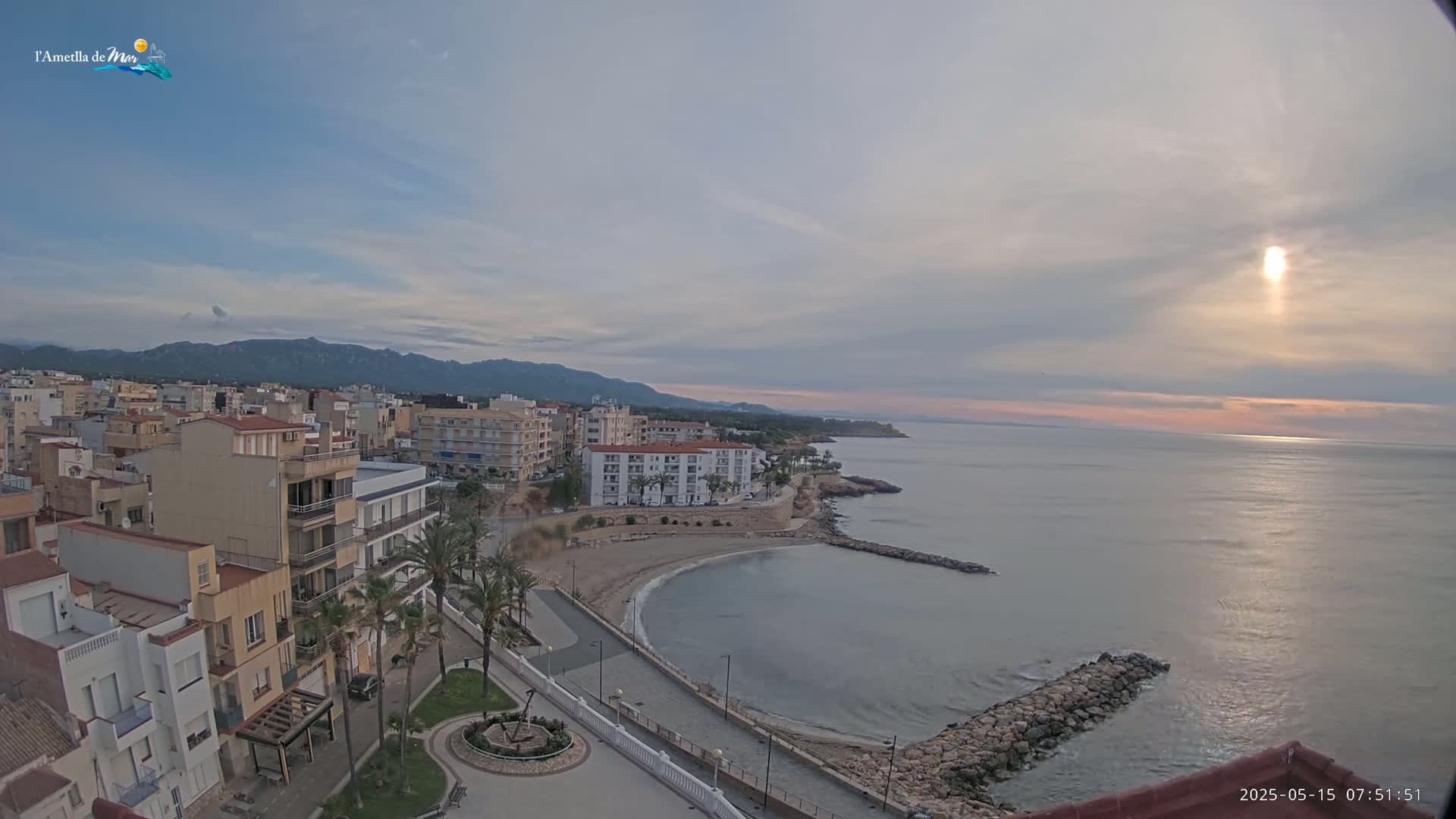 Ametlla de Mar City, Platja de l'Alguer (Alghero Beach) Live Cam - Tarragona, Catalonia, Spain