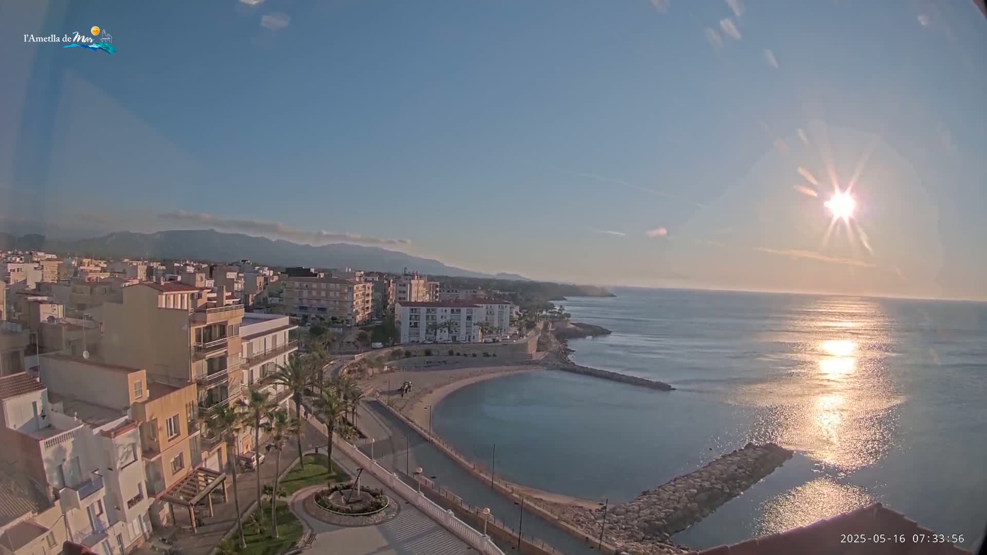 Ametlla de Mar City, Platja de l'Alguer (Alghero Beach) Live Cam - Tarragona, Catalonia, Spain