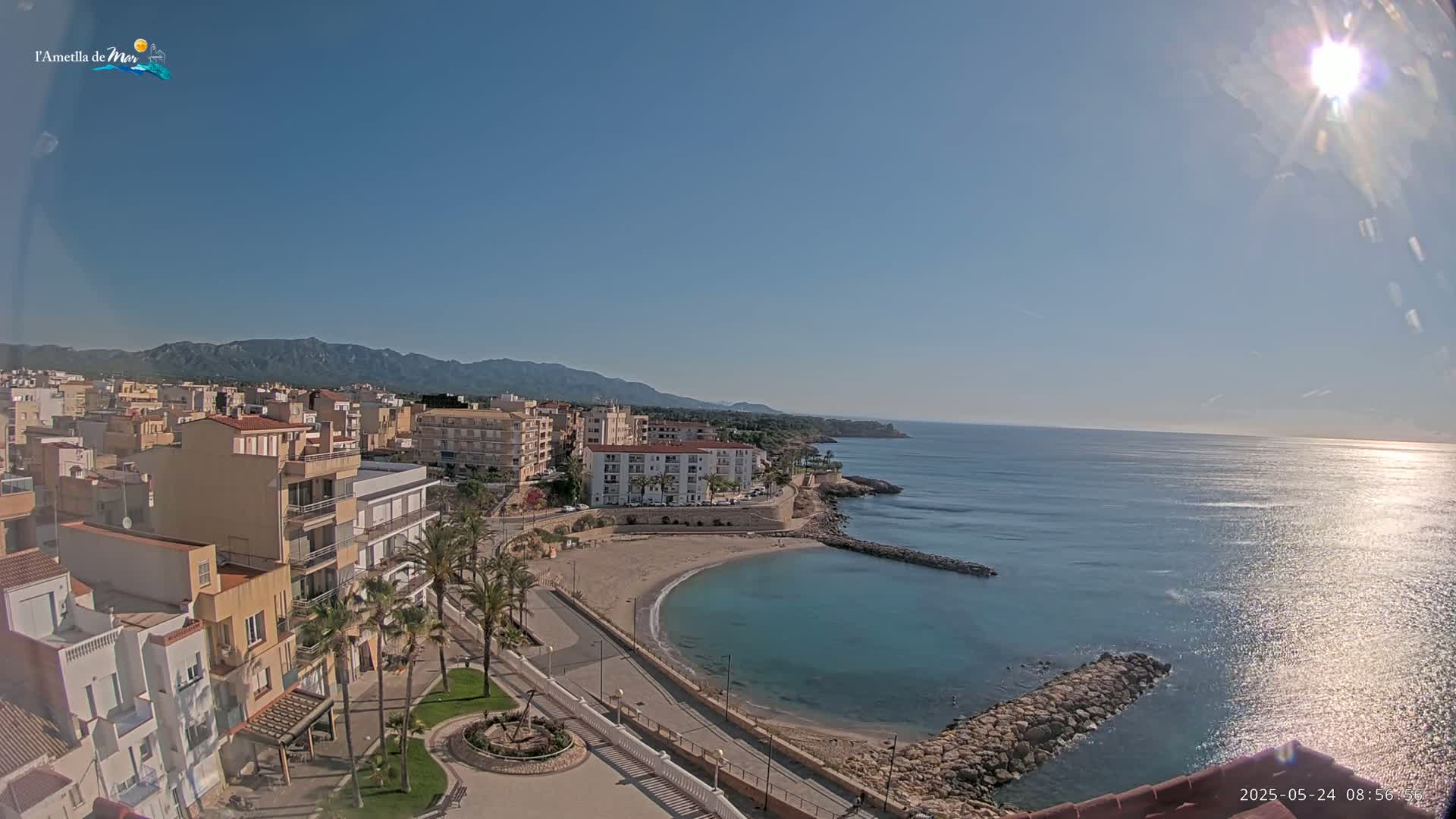 Ametlla de Mar City, Platja de l'Alguer (Alghero Beach) Live Cam - Tarragona, Catalonia, Spain