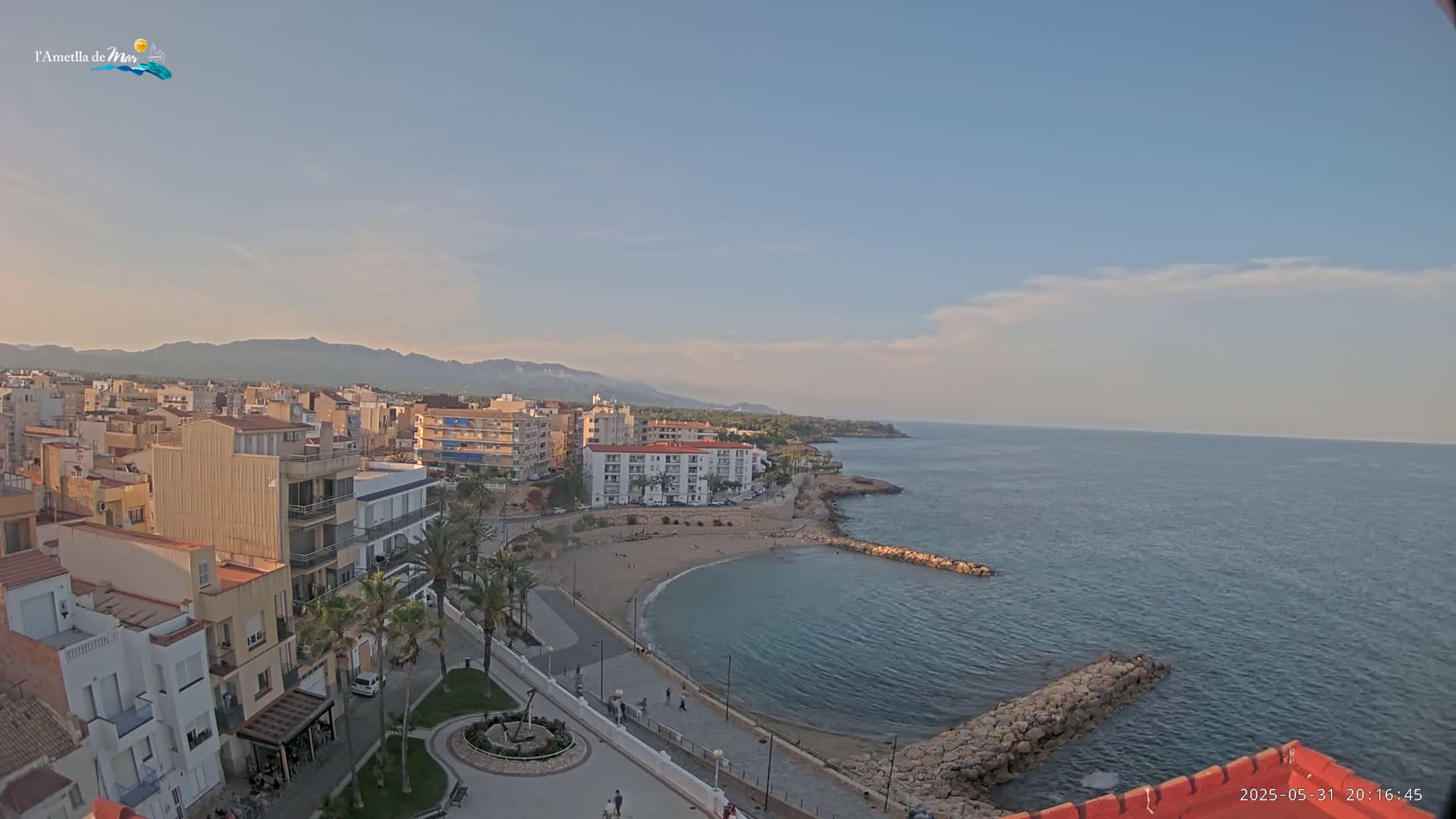Ametlla de Mar City, Platja de l'Alguer (Alghero Beach) Live Cam - Tarragona, Catalonia, Spain