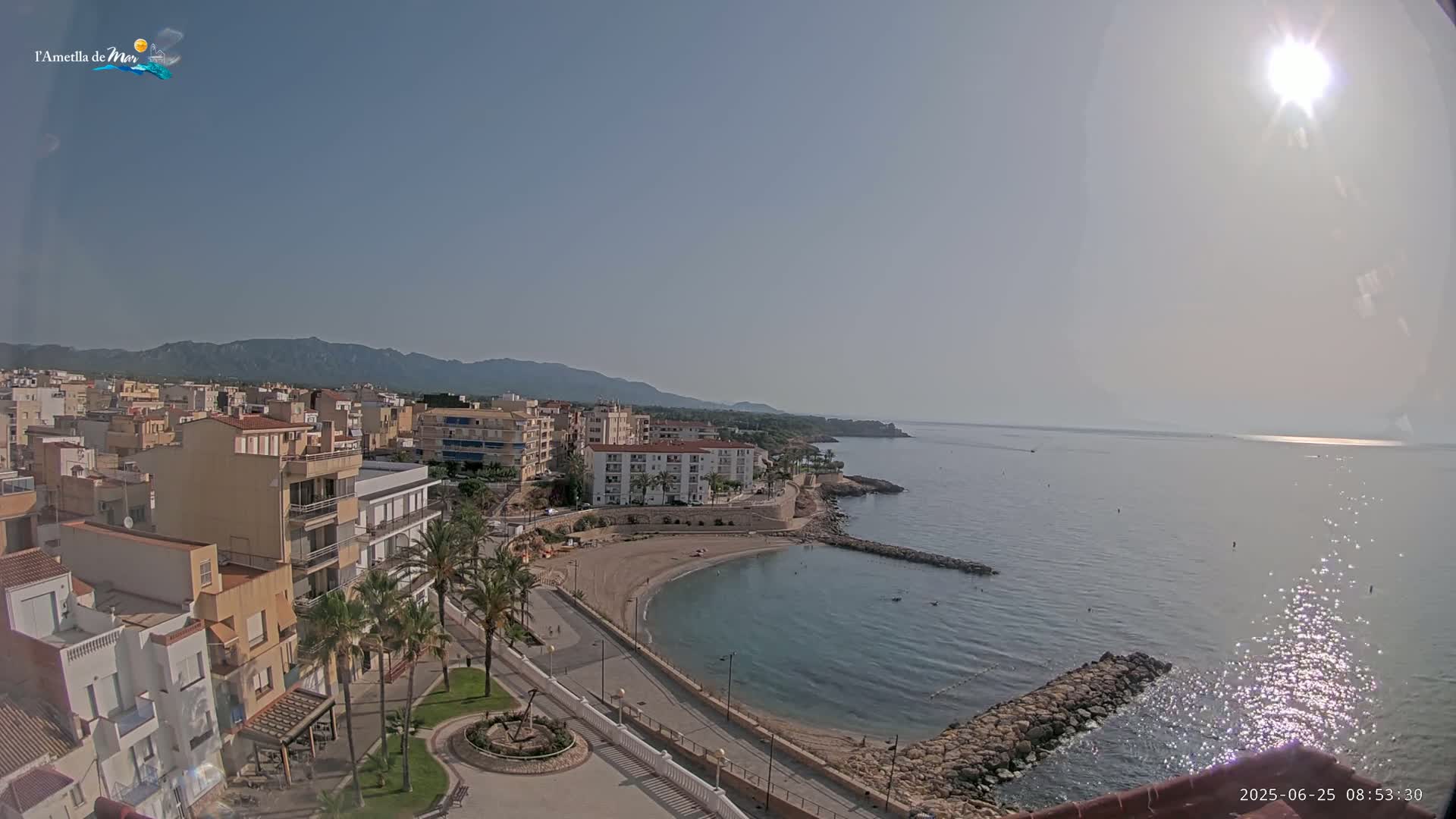 Ametlla de Mar City, Platja de l'Alguer (Alghero Beach) Live Cam - Tarragona, Catalonia, Spain